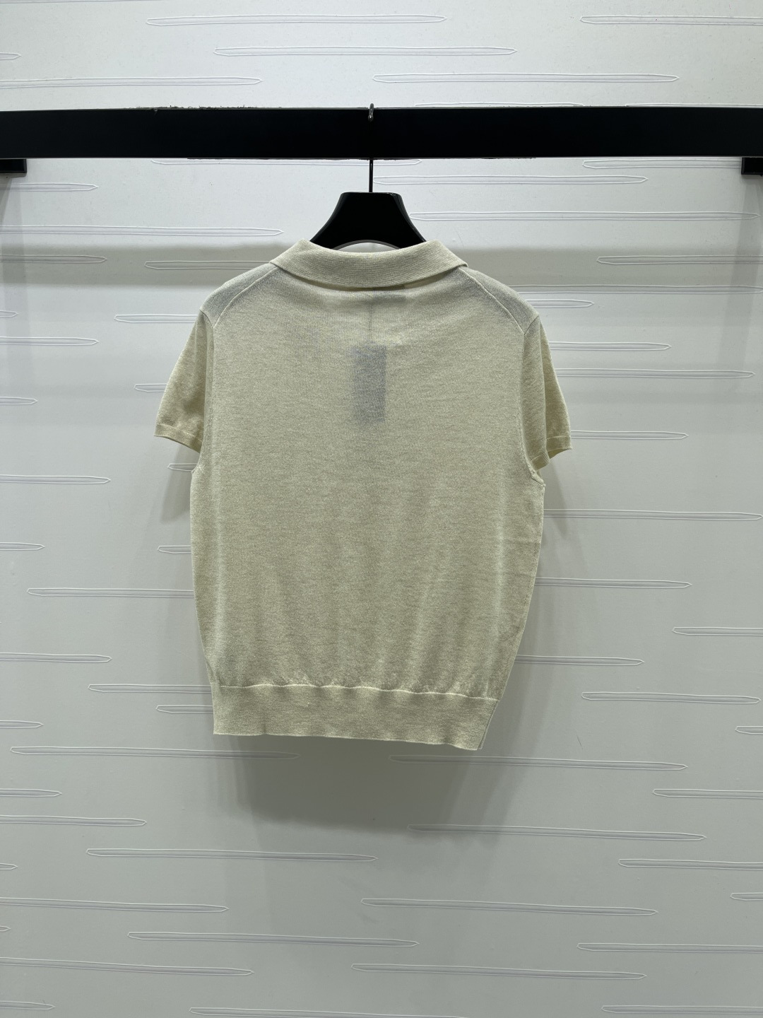 Women's short sleeves